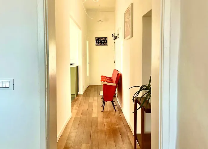 Terzo Piano * Ferrare